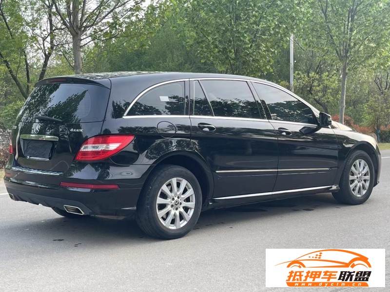  16年奔馳R級(jí)轎車 