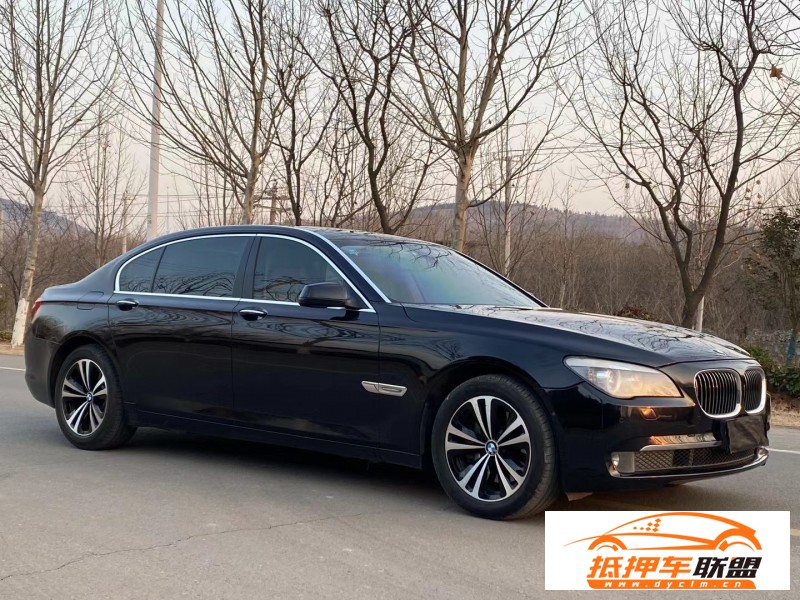  13年寶馬7系轎車 