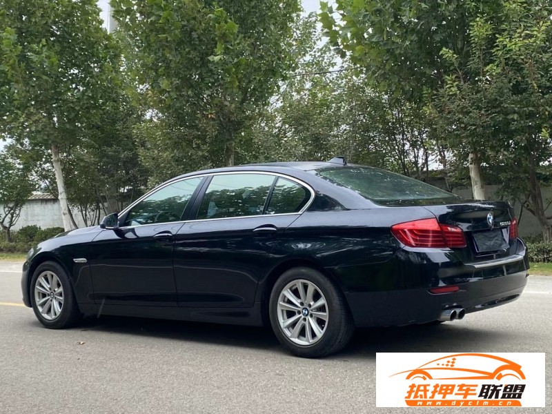  16年寶馬5系轎車 