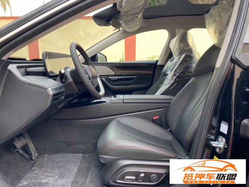  23年小鵬汽車P7轎車 