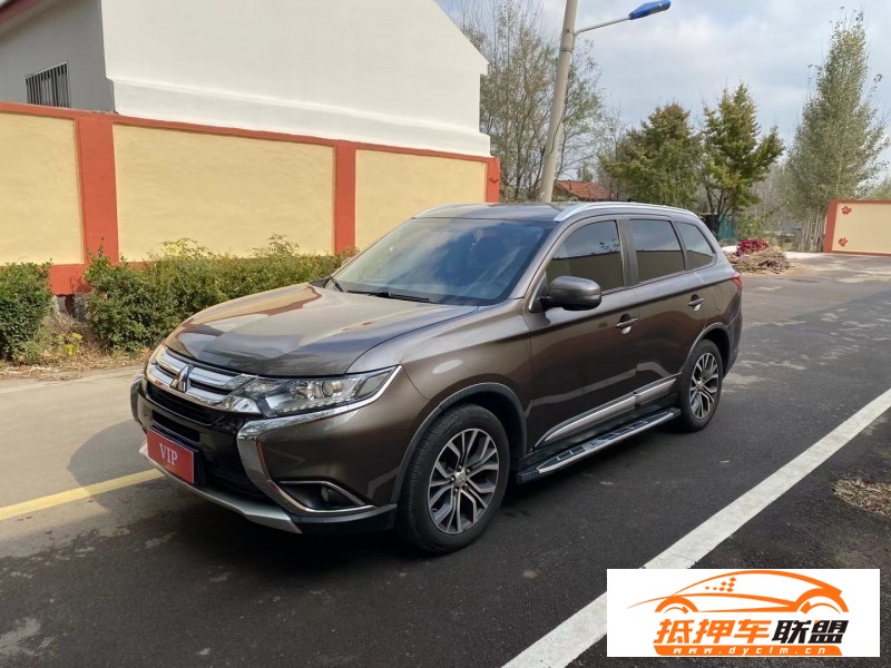  18年三菱歐藍(lán)德轎車 