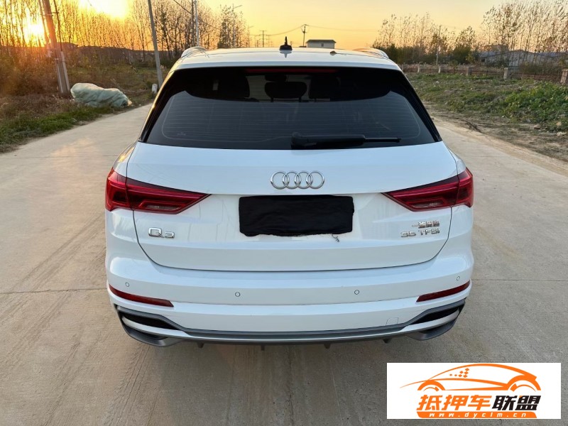  23年奧迪Q3轎車 