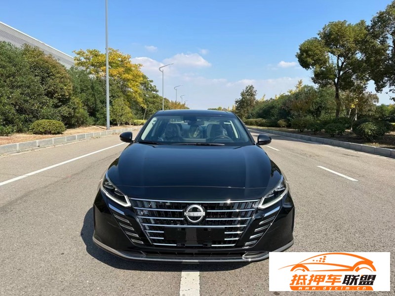  23年日產(chǎn)天籟轎車 