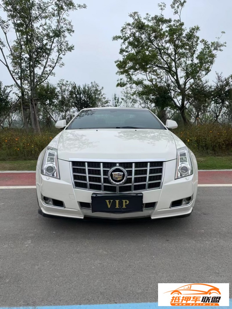  13年凱迪拉克CTS轎車 