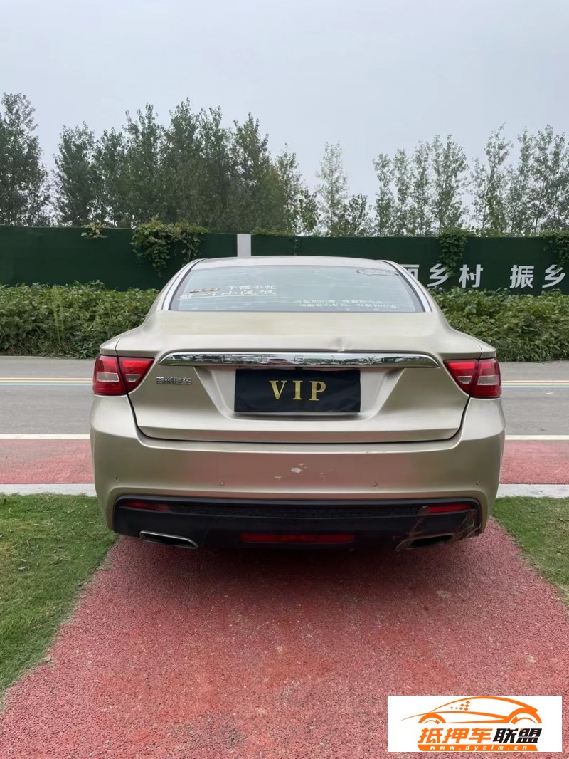  16年吉利博瑞轎車 