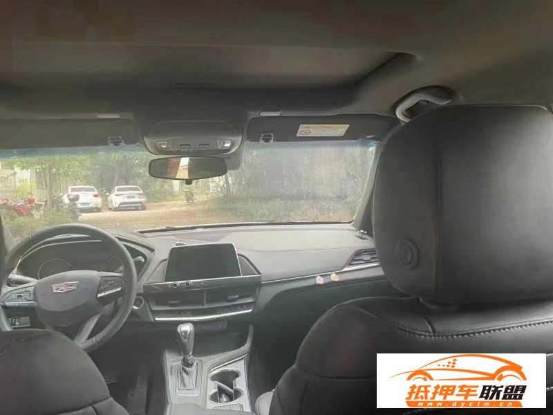  22年凱迪拉克CT4轎車 
