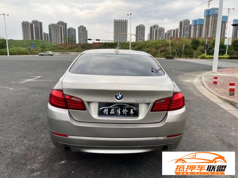  11年寶馬5系轎車 