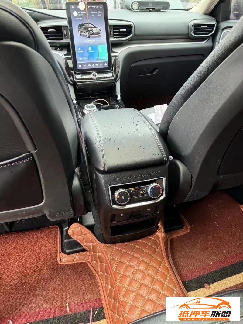  21年福特探險者SUV 