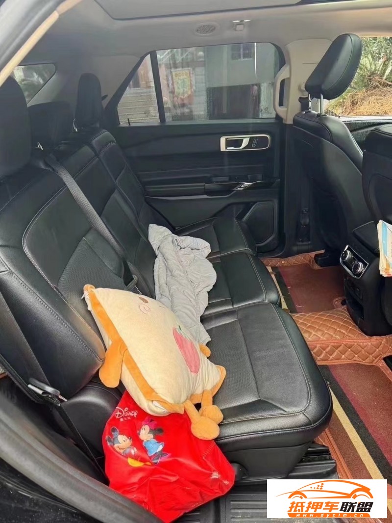  21年福特探險者SUV 