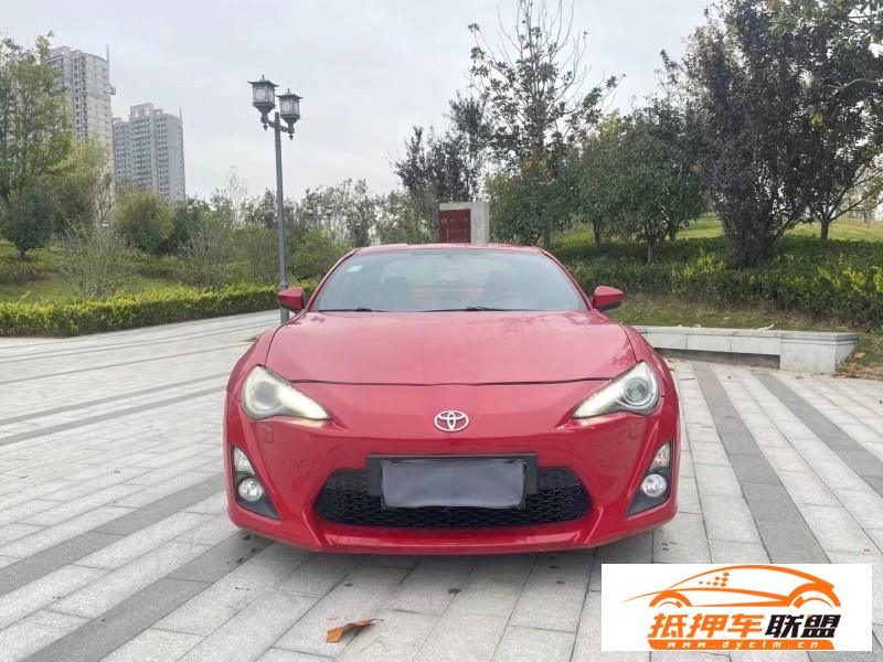 14年豐田86轎車 