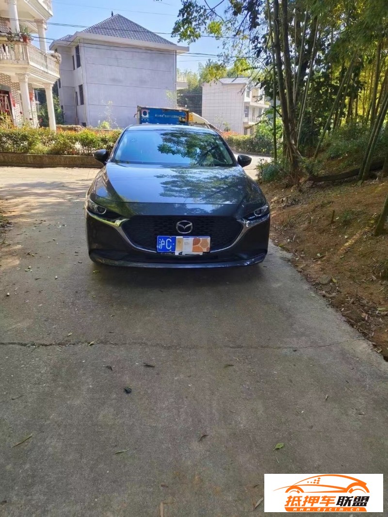 20年馬自達昂克賽拉轎車 