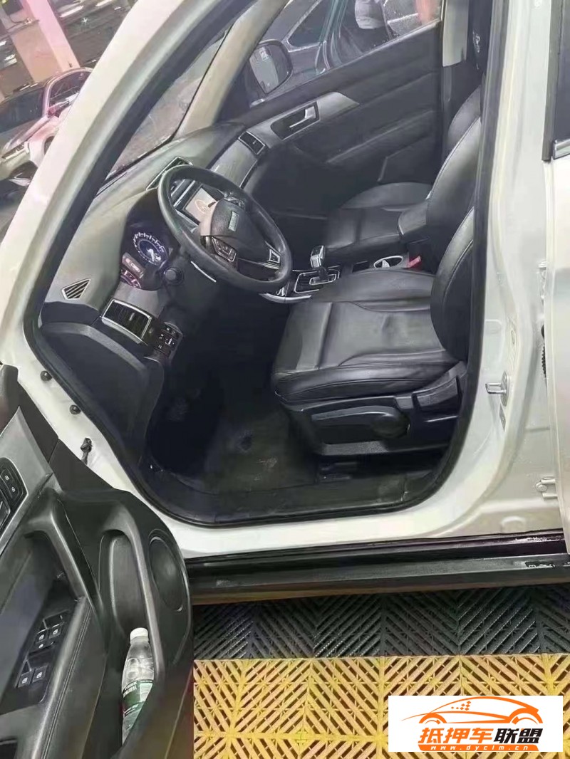  19年長(zhǎng)城哈弗H2轎車 