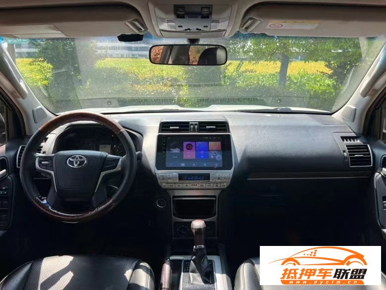  18年豐田普拉多SUV 