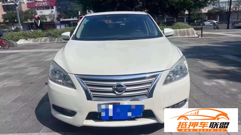  15年日產(chǎn)軒逸轎車 