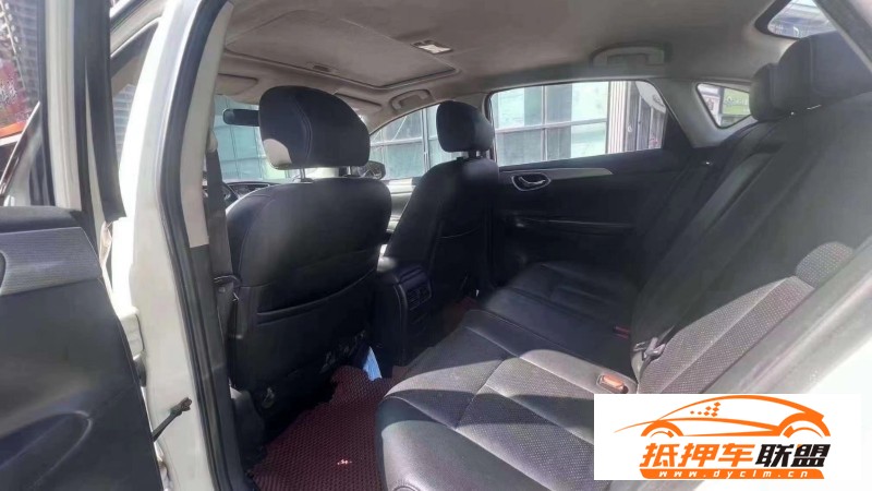  15年日產(chǎn)軒逸轎車 