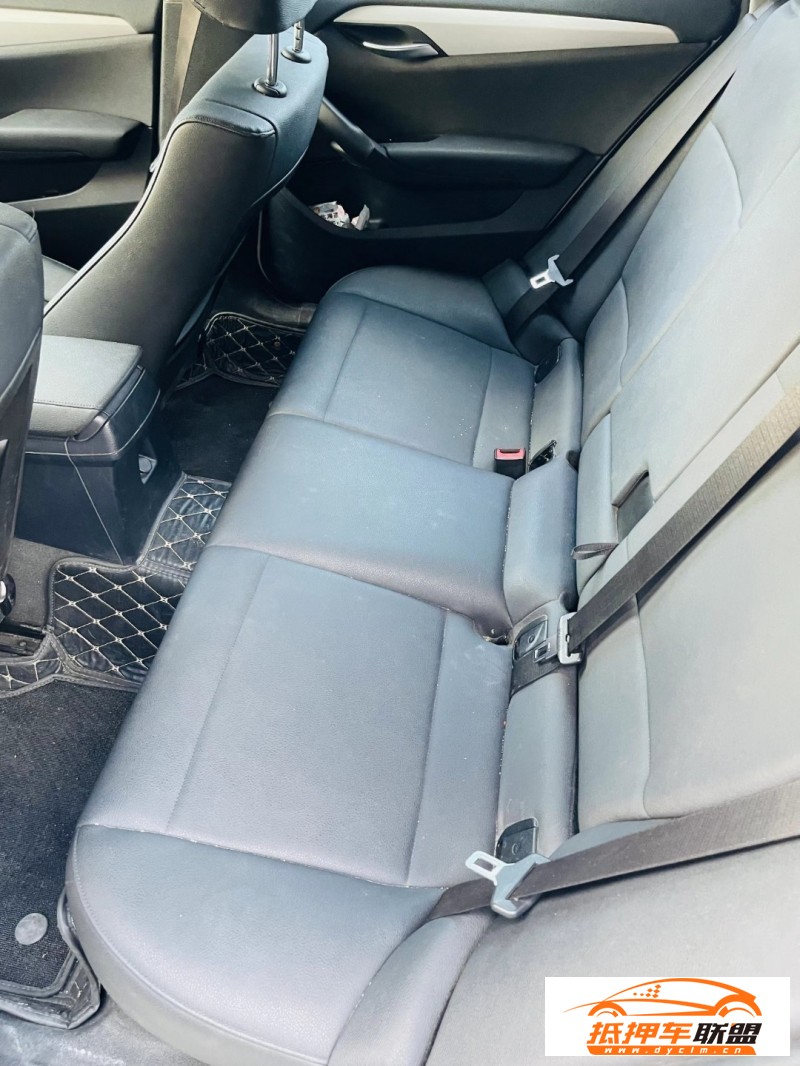  15年寶馬X1SUV 