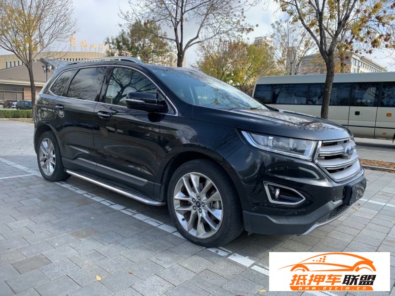  15年福特銳界轎車 