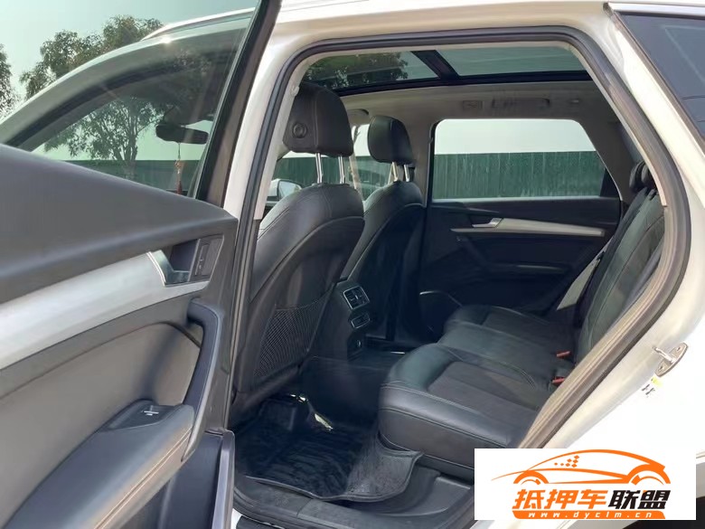 19年奧迪Q5SUV 