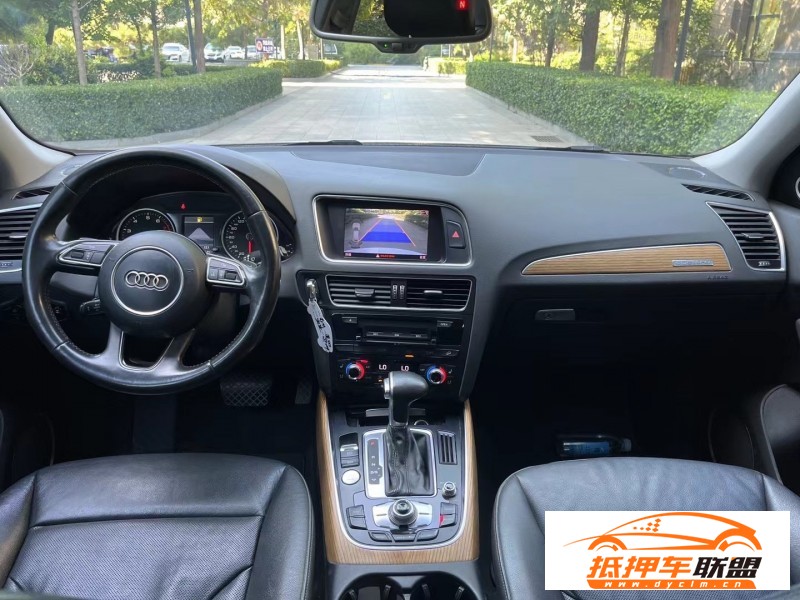  15年奧迪Q5轎車 