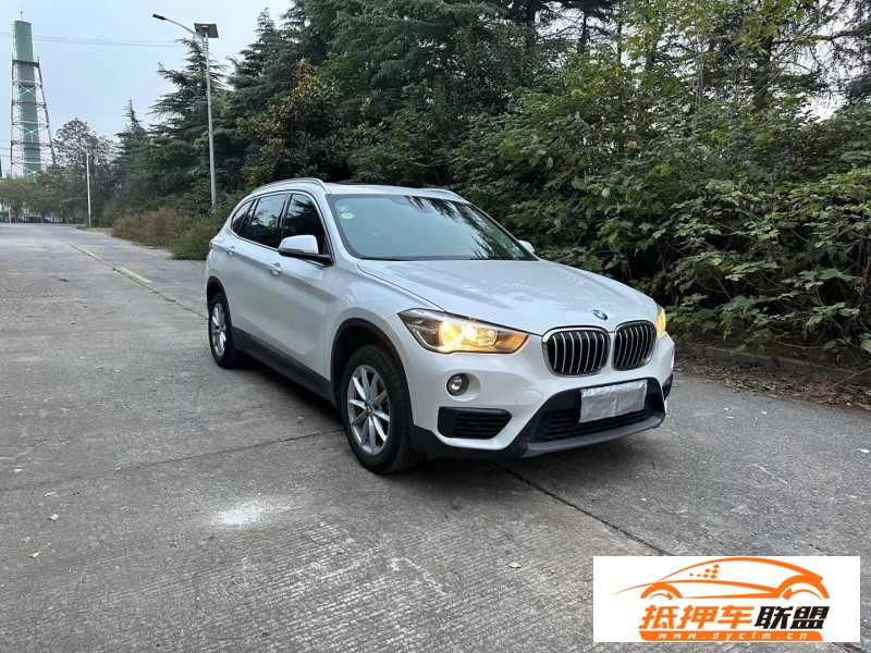  19年寶馬X1SUV 