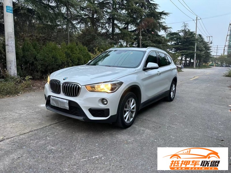  19年寶馬X1SUV 