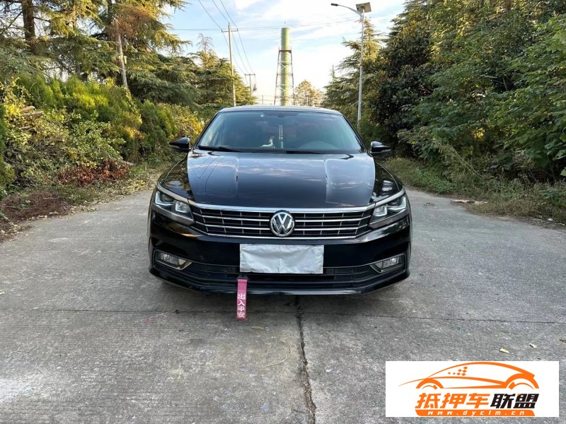  19年大眾帕薩特轎車 