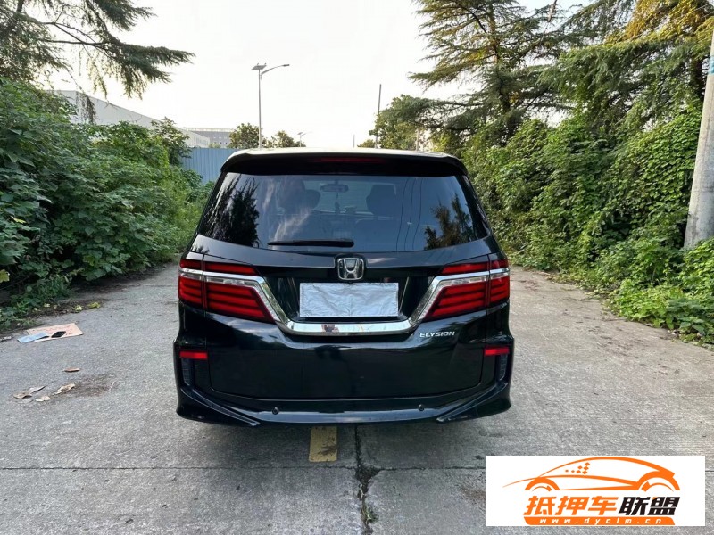  17年本田艾力紳MPV 