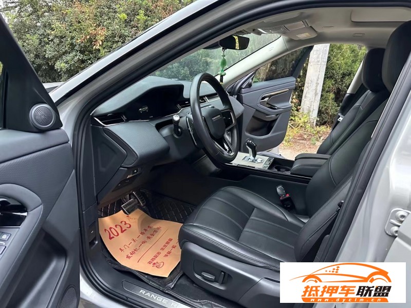  21年路虎攬勝極光SUV 
