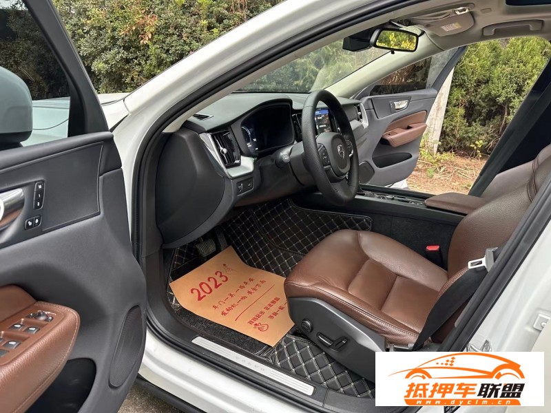  20年沃爾沃XC60轎車 