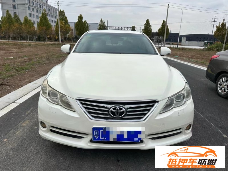 13年豐田銳志轎車 