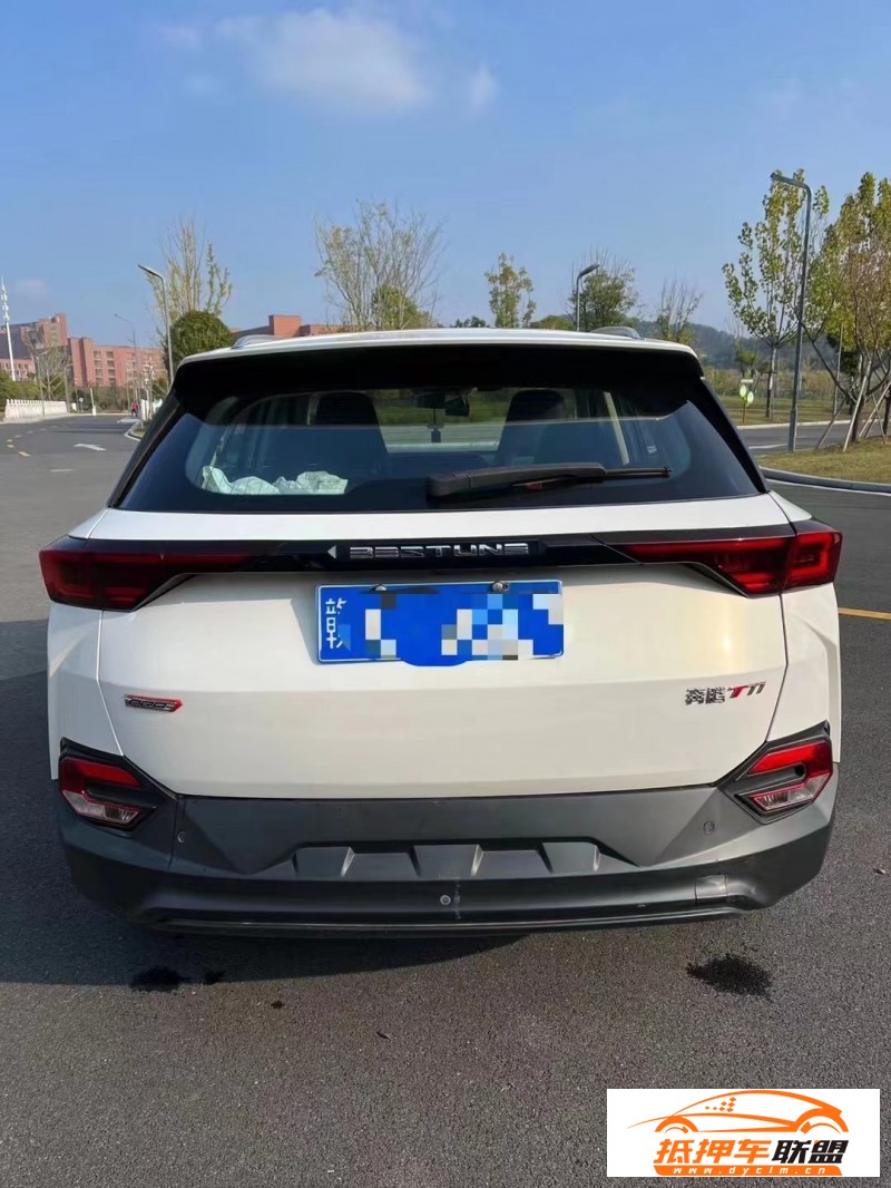  21年奔騰T77SUV 