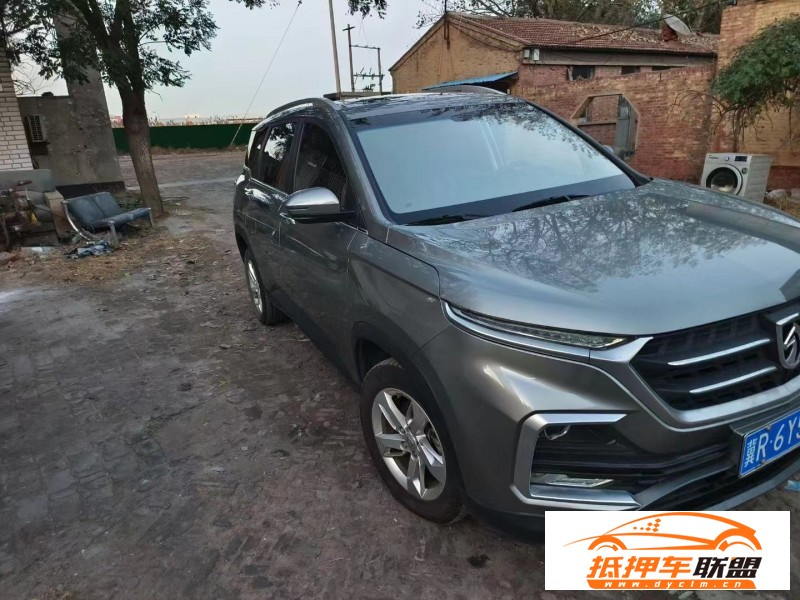  19年寶駿寶駿530SUV 