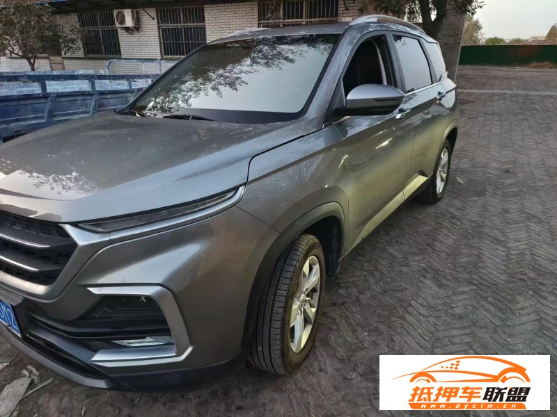  19年寶駿寶駿530SUV 