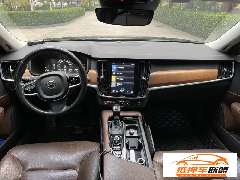  19年沃爾沃S90轎車 