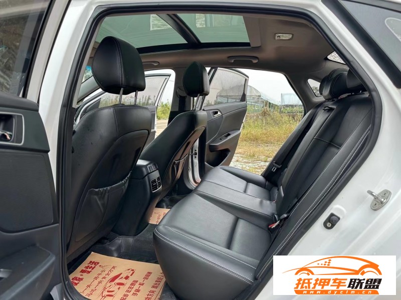  17年現(xiàn)代名圖轎車 