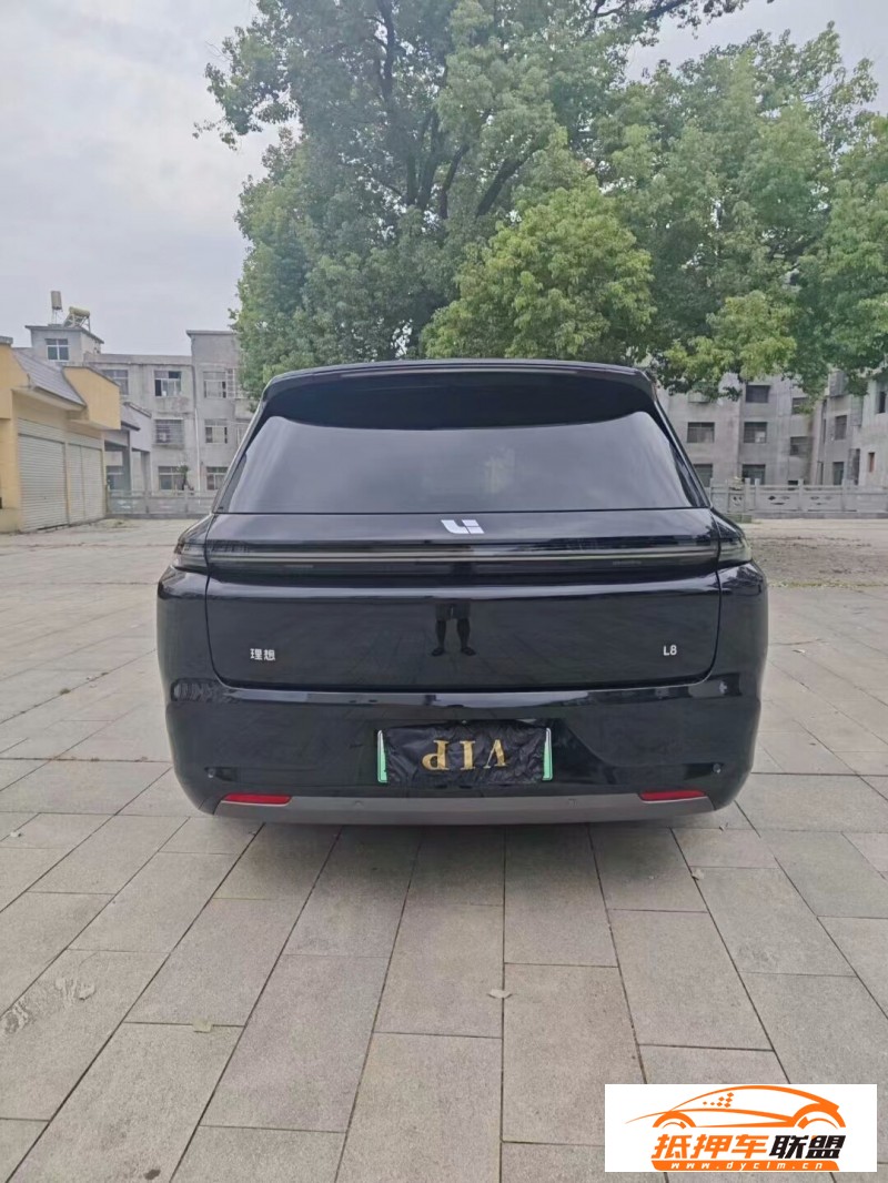  23年理想L8轎車 