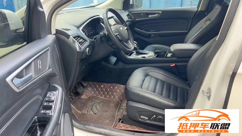  20年福特銳界轎車 
