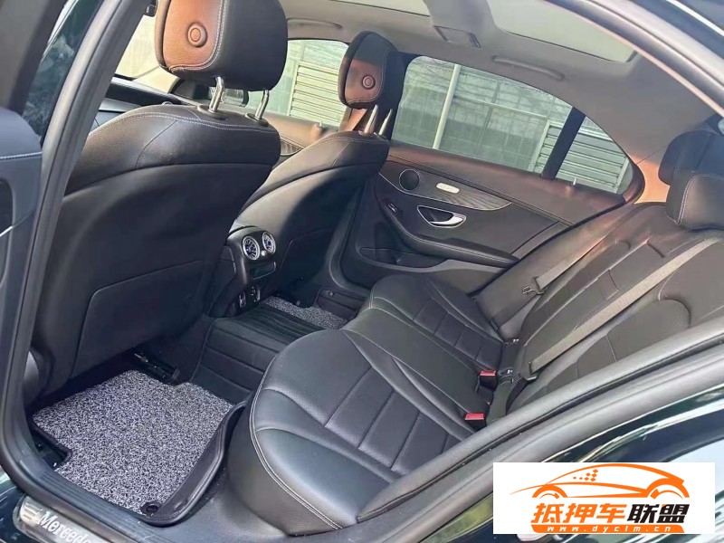  21年奔馳C轎車 