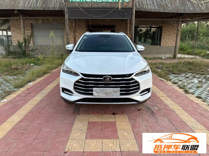  19年比亞迪唐轎車 