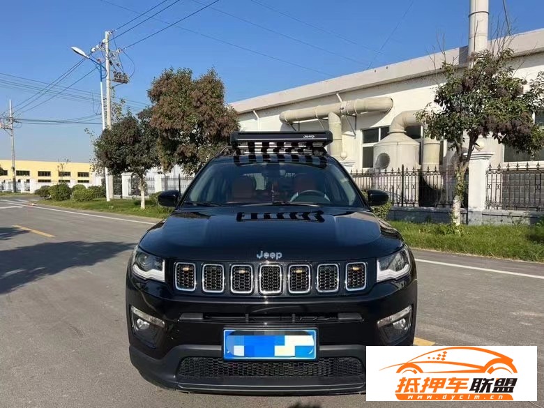  20年Jeep指南者轎車 