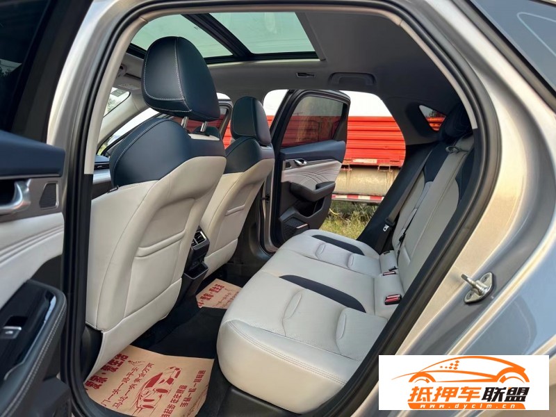  22年吉利星瑞轎車 