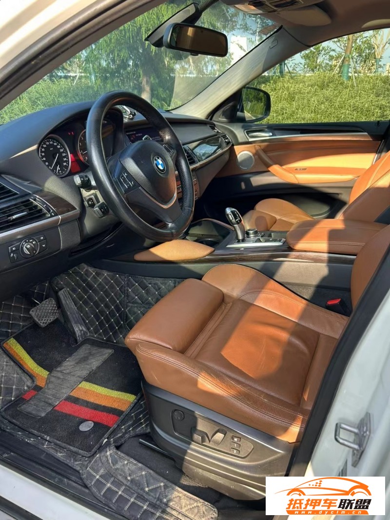  13年寶馬X6SUV 