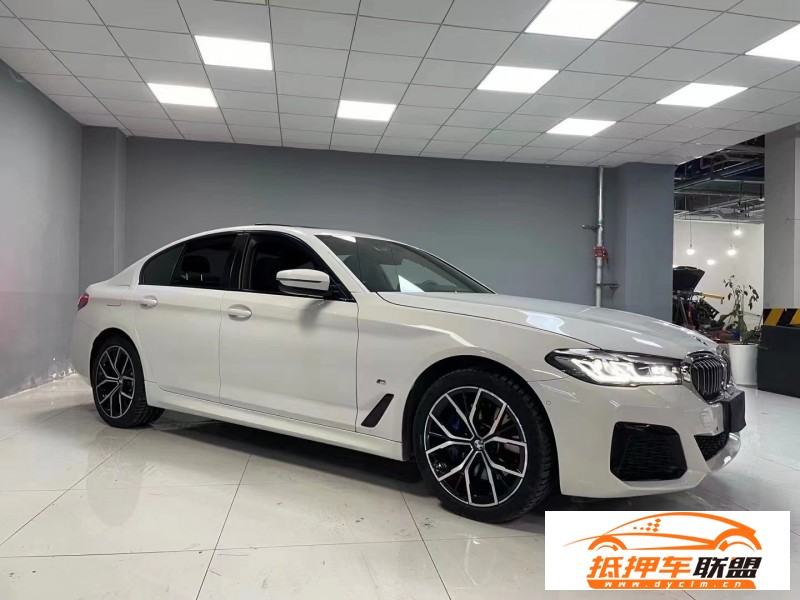  21年寶馬5系轎車 