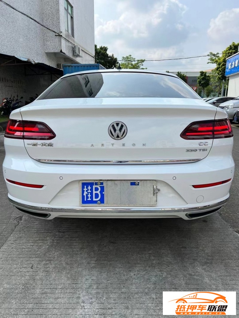  20年大眾CC轎車 