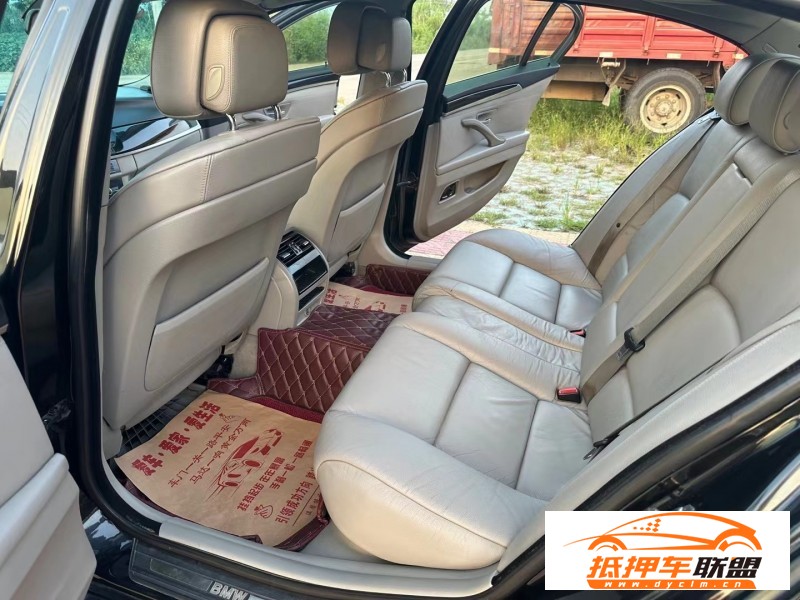 11年寶馬5系轎車 