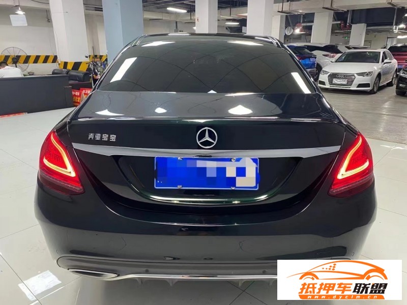 21年奔馳CSUV 