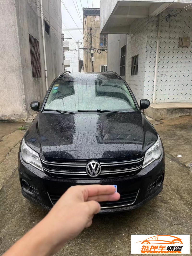  12年大眾途觀轎車 