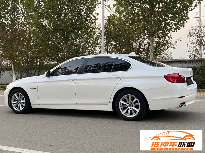  11年寶馬5系轎車 