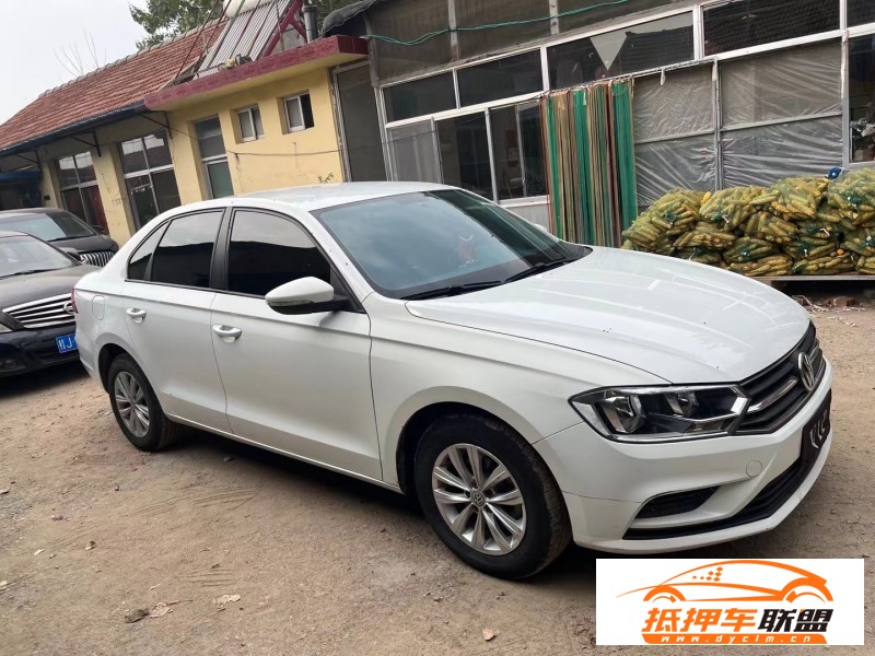  17年大眾寶來(lái)轎車 