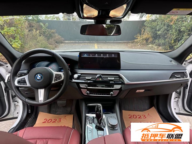  23年寶馬5系轎車(chē) 